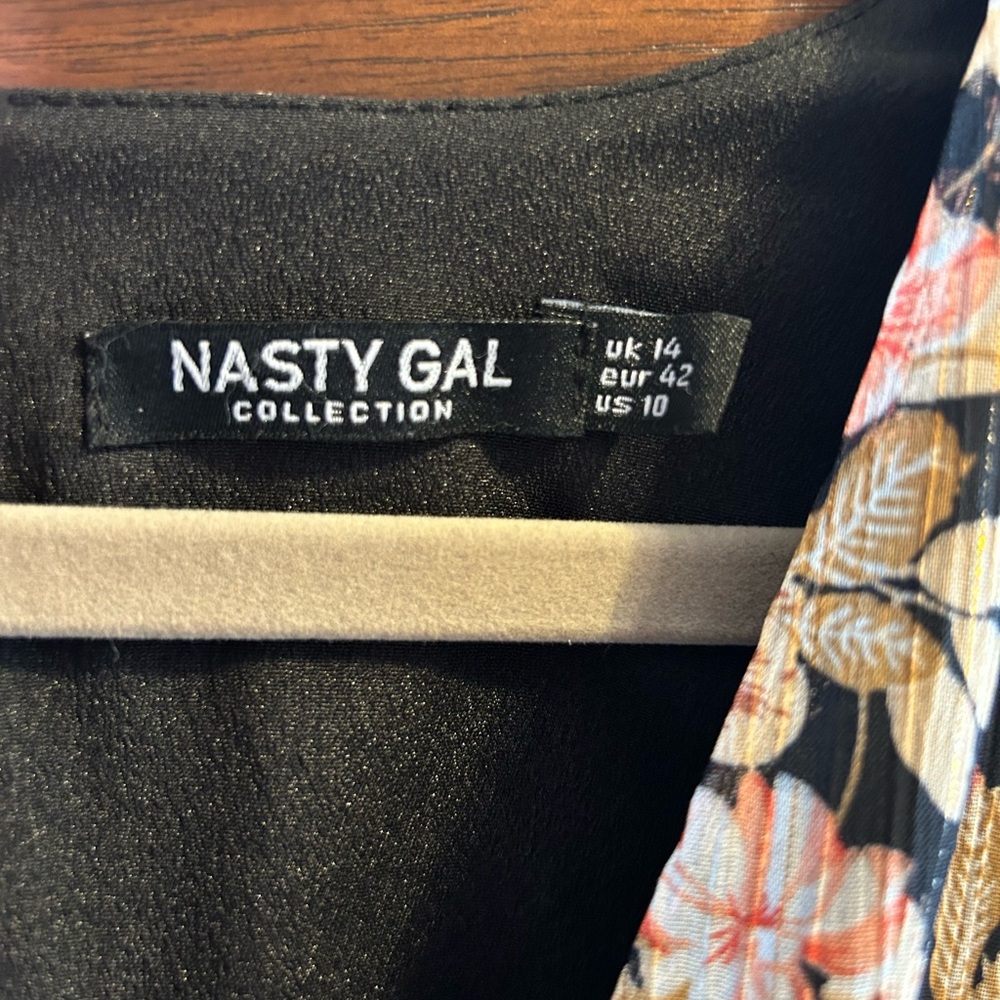Nasty Gal Nothin’ Bud Love Floral Mini Dress Size 10 - Picture 10 of 10